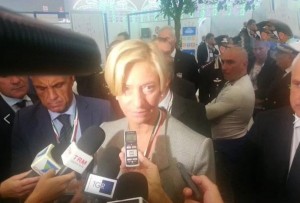 Libia, Pinotti «Nessuna ingerenza su sovranità libica, lavoriamo insieme»