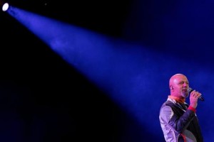 Rockero pide perd&oacute;n por dichos contra mujeres