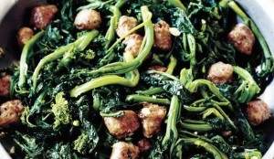 Br&oacute;coli y Salchicha