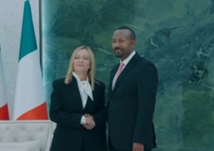 Giorgia Meloni col premier etiope Abiy Ahmed. 