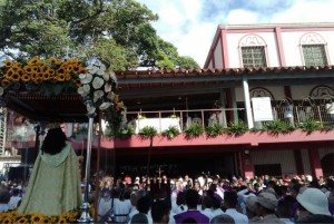 Monse&ntilde;or Antonio L&oacute;pez: Siento un dolor muy grande porque ustedes no tienen comida ni medicina