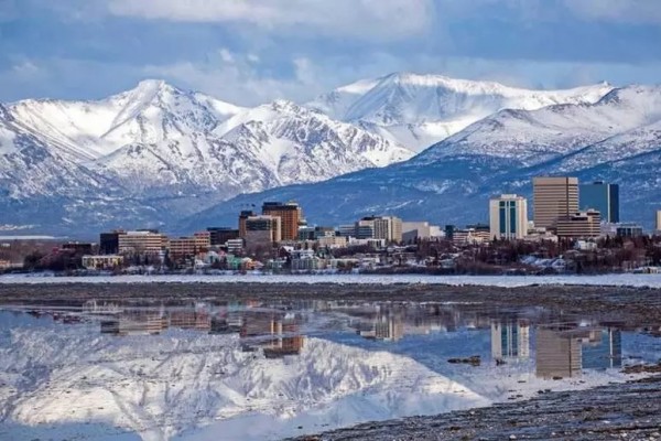  La ubicaci&oacute;n importa y Trump lo sabe. Vista de Anchorage, capital de Alaska 