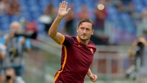 Totti: "Sto scrivendo un libro sulla mia vita"