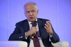  Il ministro dell&rsquo;Interno, Matteo Piantedosi 