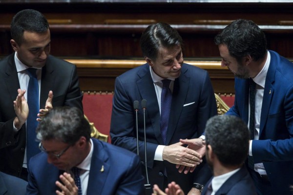 Conte ottiene la fiducia al Senato con 171 s&igrave;, 117 no e 25 astenuti