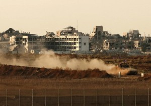 Carri armati israeliani a Gaza