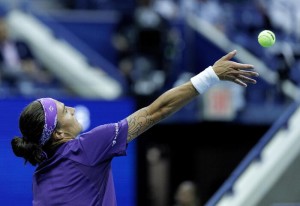 Tenis: Cobolli, Bellucci y Nardi eliminados en Shanghai, Djokovic triunfa.