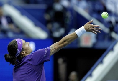 Tenis: Cobolli, Bellucci y Nardi eliminados en Shanghai, Djokovic triunfa.