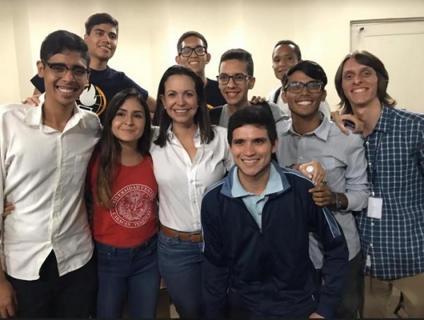 Mar&iacute;a Corina Machado: Para el totalitarismo, la UCV es una amenaza porque representa la irreverencia