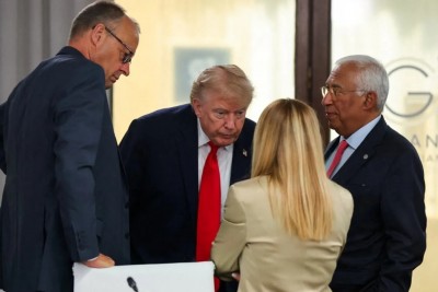 Scambio di battute Meloni-Trump: "Noi sempre amici". "Sono stato abbandonato"