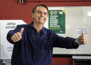 Jair Bolsonaro ser&aacute; elegido presidente de Brasil con un 56 %, seg&uacute;n encuesta