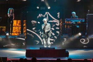 Un live pieno di emozioni con i successi degli Stadio e il 25 agosto appuntamento con Francesco De Gregori