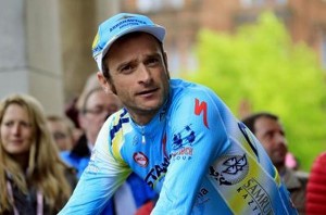 Travolto in bici mentre si allenava, muore Scarponi