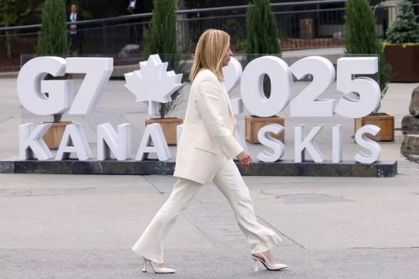 Giorgia Meloni durante il vertice del G7 in Canada