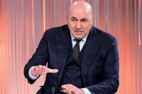 Il ministro della Difesa Guido Crosetto ospite di Bruno Vespa a 'Cinque minuti'