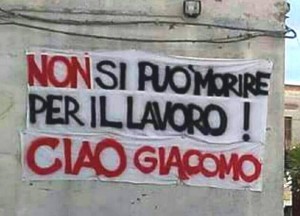 Roccaforzata (Taranto) &ndash; Rocca a 5 Stelle, &laquo;Striscione Rimosso. Presa di coscienza di una triste storia&raquo;