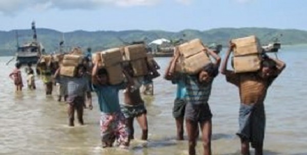 Myanmar, Myint (ActionAid) &laquo;Serve dialogo per aiutare i Rohingya&raquo;