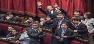 Foto del 2013 il primo ingresso alla camera del M5S