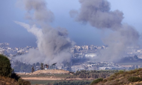 Bombe su Gaza