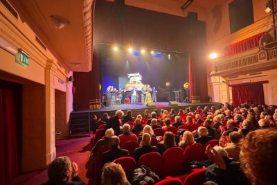 La serata al teatro Sala Umberto di Roma dedicata a Gigi Proietti 
