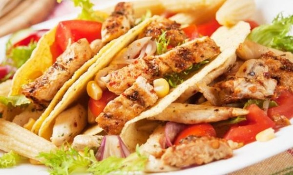 Tacos de pollo casero