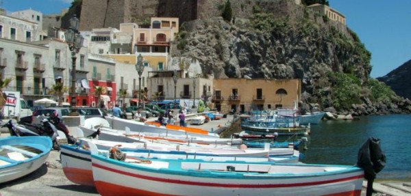 Isole Eolie, Lipari riqualifica le cave di Pomice: &ldquo;Per la salvaguardia delle bellezze naturali&rdquo;