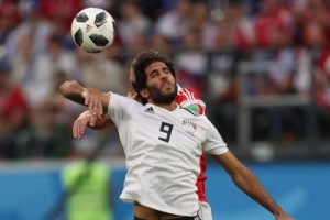 Russia schiacciasassi: 3-1 all'Egitto