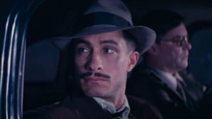 Gael Garc&iacute;a Bernal en 'Neruda', de Pablo Larra&iacute;n (Gentileza Festival de Mar del Plata) 