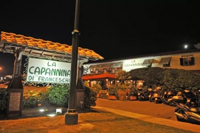  La Capannina, el tradicional punto de encuentro de intelectuales en la Toscana.
