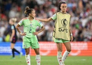 Le azzurre beffate a un passo dalla finale degli Europei