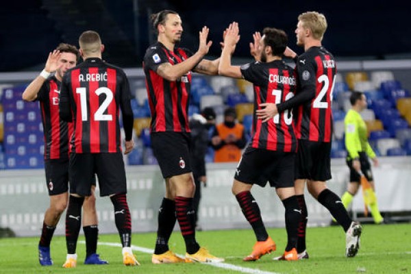 Milan manda por Ibrahimovic