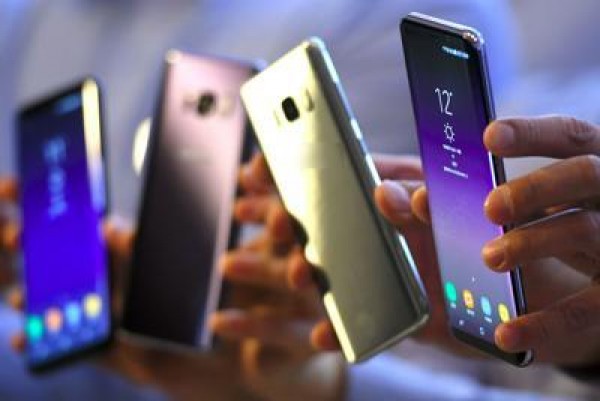 Telefonia, le offerte di Natale