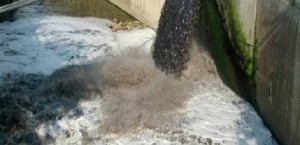 Ambiente: scarichi abusivi concerie polo Solofra, 100 denunce