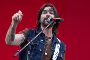  El colombiano Juanes, de gira por Am&eacute;rica Latina, llega a la Argentina