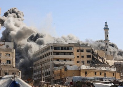 Bombardamenti su Gaza City