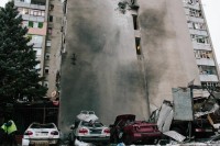  Edificio attaccato con droni in Ucraina