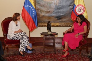 Venezuela estudia con Colombia la reapertura gradual de su frontera