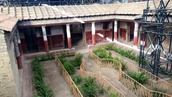 Pompeya abre la &ldquo;casa de los amantes castos&rdquo; para el D&iacute;a de los Enamorados
