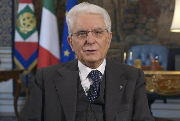 Mattarella: 'L'Italia con responsabilit&agrave; affronta una difficile prova', "Italia progetter&agrave; ripartenza con coesione"
