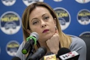 Meloni: &quot;Non scaricate Immuni. E&#039; business di dati sensibili&quot;