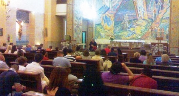 Sant'Antonio Taranto, serata domenica delle Palme &laquo;Rendimi la gioia di essere salvato&raquo;
