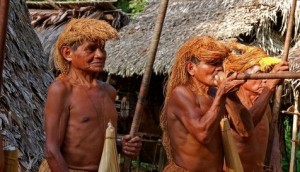 Ind&iacute;genas del Amazonas de Brasil 
