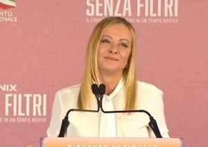 Giorgia Meloni premier è intervenuta sul palco della festa di Gioventù nazionale che oggi si chiude all&#039;Eur di Roma