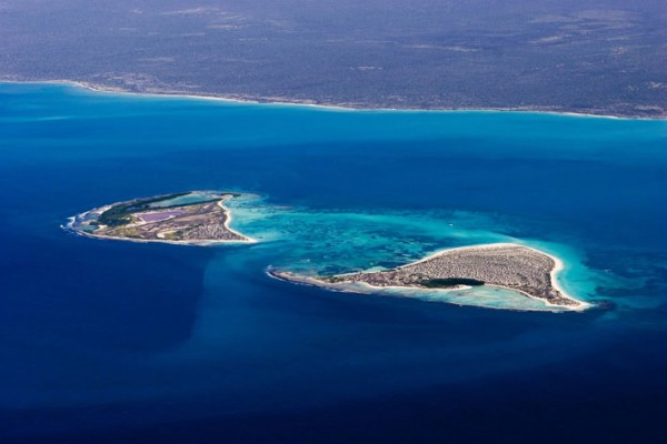 Venezuela:  Isola La Tortuga, le isole Los Tortuguillos