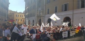 Legge elettorale, in piazza la rabbia del Movimento 5 stelle, &laquo;Non berremo bevanda avvelenata&raquo;&rdquo;