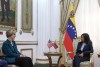 Delcy Rodr&iacute;guez incontra l'incaricata d'affari Usa a Miraflores