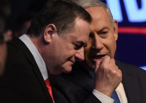 Yisrael Katz e Benjamin Netanyahu