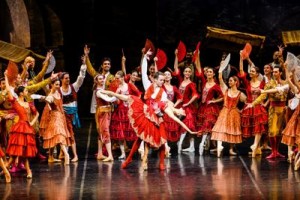 Nicoletta Manni e Leonid Sarafanov applauditi in Australia, accanto al corpo di ballo del Teatro alla Scala di Milano, nel 'Don Chisciotte'