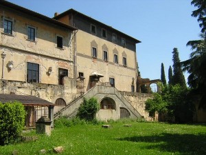 Firenze - Azzeramento fitti passivi, Grassi  «Buona la proposta, ma su Villa di Rusciano non accettiamo la vendita»