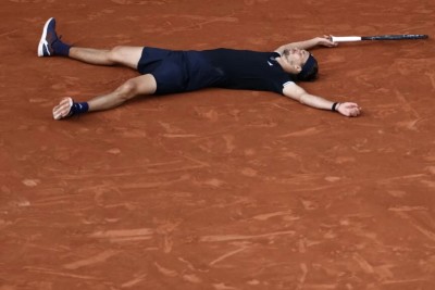 Alexander Zverev vince il Roland Garros